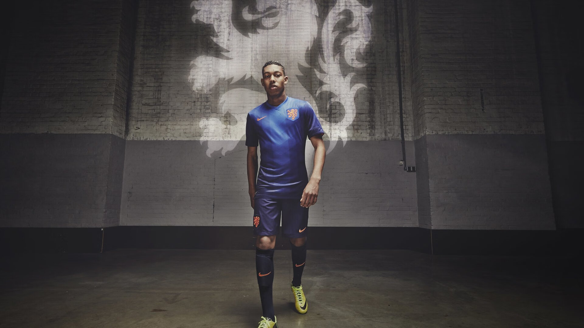 中国足球门前抢点效率统计，足球抢点是什么意思